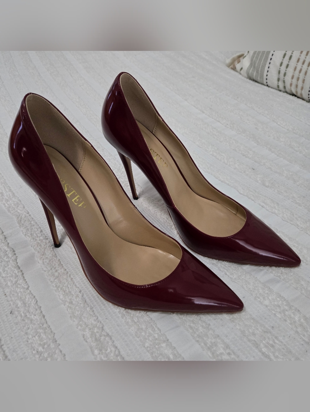Up2Step Burgundy Patent Leather Pumps - Picture 2 of 5